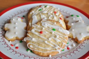 Iced and Decorated GF Lemon Almond Cookies